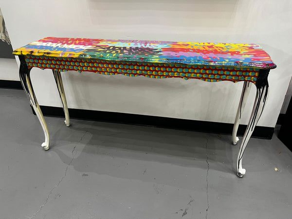 Graffiti- Credenza